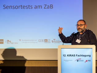  - in Lightbox öffnen