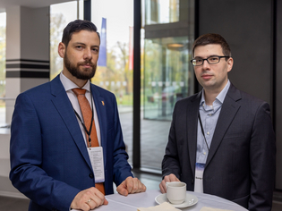  - in Lightbox öffnen