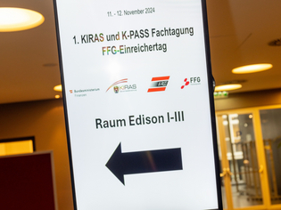  - in Lightbox öffnen