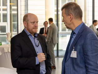  - in Lightbox öffnen