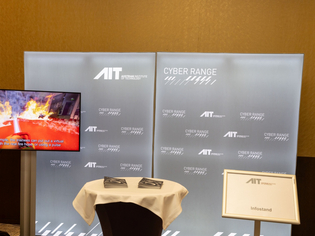  - in Lightbox öffnen