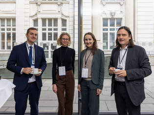  - in Lightbox öffnen