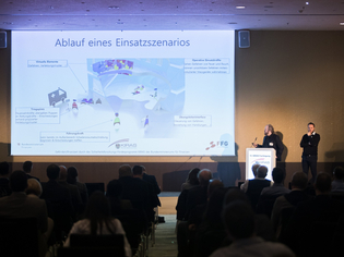  - in Lightbox öffnen