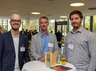  - in Lightbox öffnen