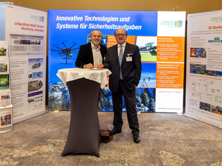  - in Lightbox öffnen