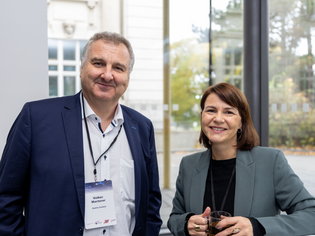  - in Lightbox öffnen