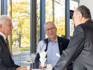  - in Lightbox öffnen