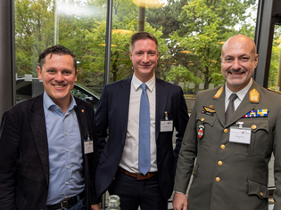  - in Lightbox öffnen