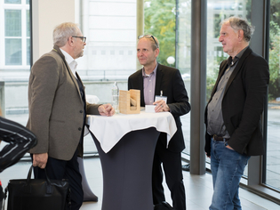  - in Lightbox öffnen