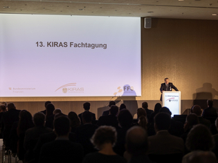  - in Lightbox öffnen