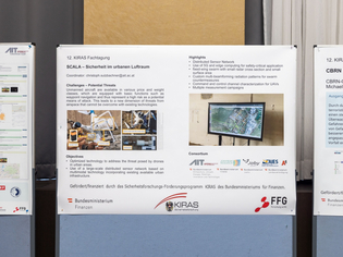  - in Lightbox öffnen