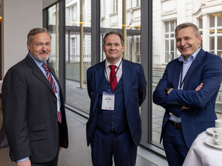  - in Lightbox öffnen