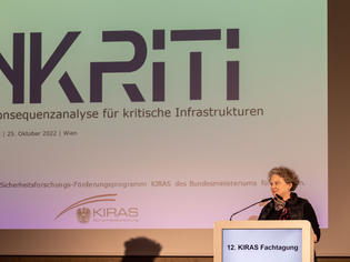  - in Lightbox öffnen