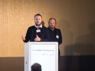  - in Lightbox öffnen